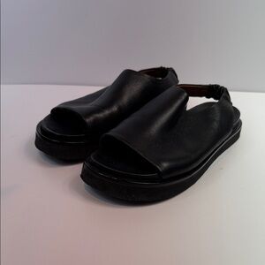 Bianco Copenhagen Black Leather Platform Sandals – EU 38